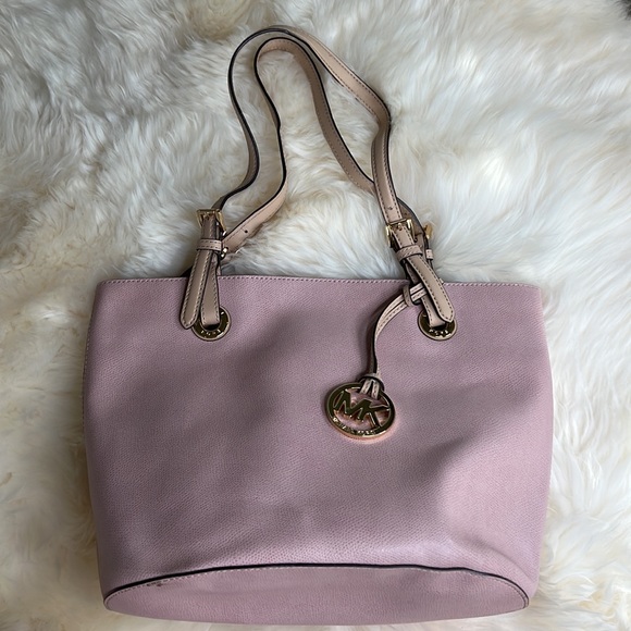 Pink Michael Kors Jet Set Tote bag! - Picture 2 of 13